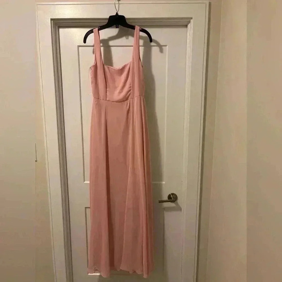 SQUARE NECK CHIFFON MAXI DRESS WITH CIRCLE SKIRT IN ROSE - PANTONE ROSE  QUARTZ - Picture 3 of 12